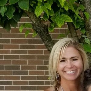 Meet your Posher, Wendy